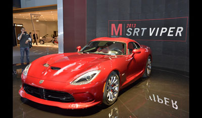 Chrysler Group – SRT Viper GTS and Viper GTS-R 2013 front 3